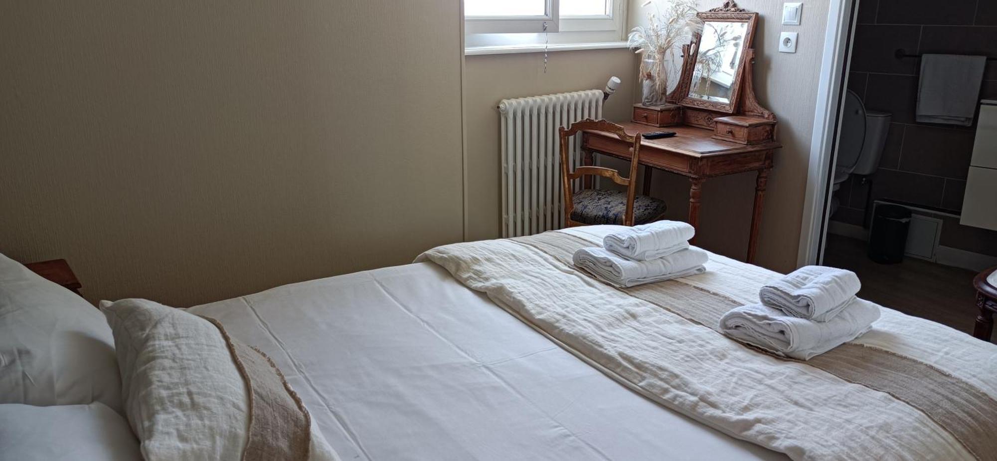 Logis hotel le Neptune Binic Chambre photo